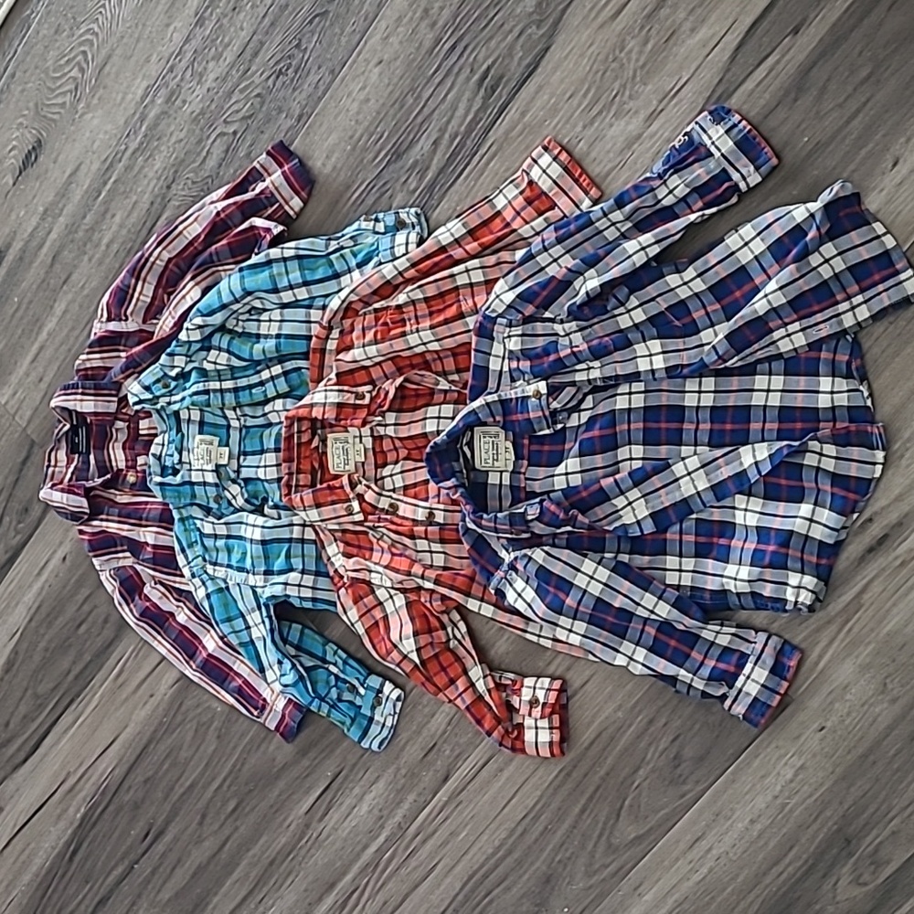 3T long sleeve plaid shirts